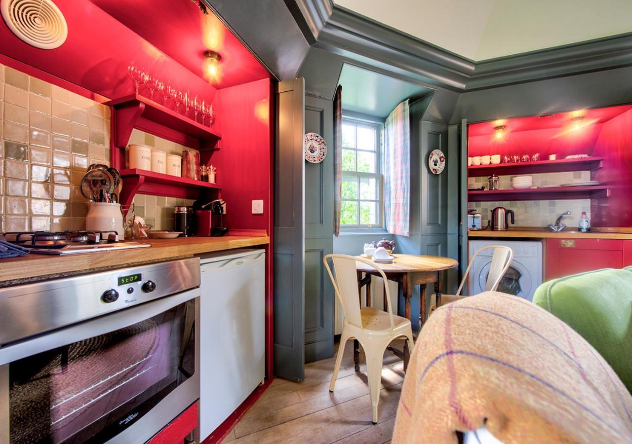 Rock House - Photographer'S Studio - Historic Gem In The Heart Of The City Edinburgh Ngoại thất bức ảnh